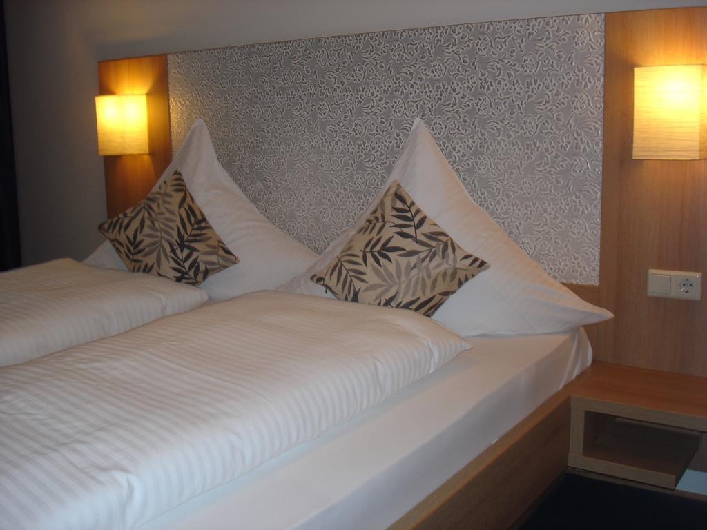 Rhein-Hotel Andernach Chambre photo