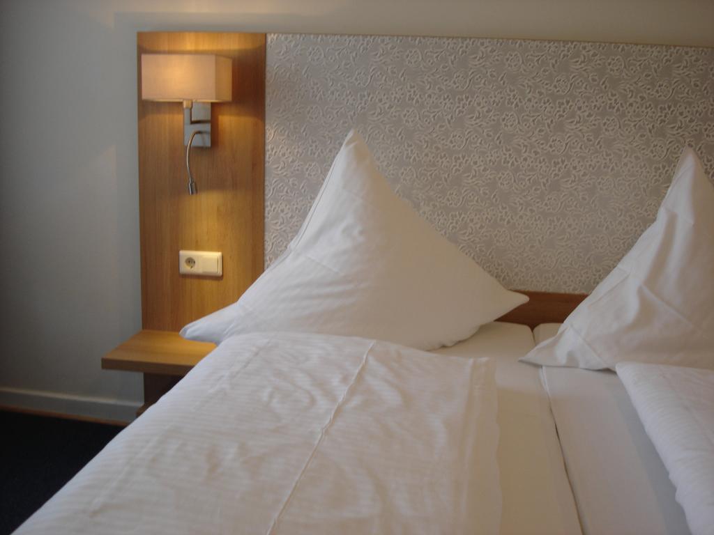 Rhein-Hotel Andernach Extérieur photo