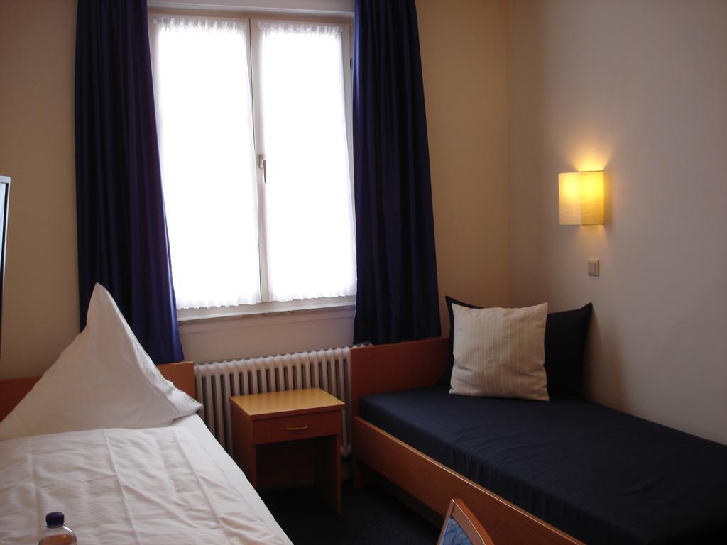Rhein-Hotel Andernach Extérieur photo
