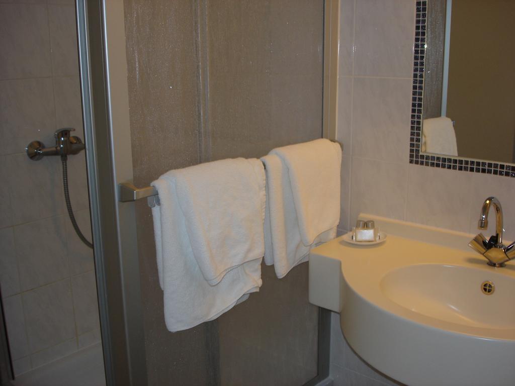 Rhein-Hotel Andernach Extérieur photo